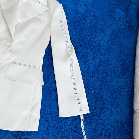 Altuzarra Ray Satin Jersey Blazer Antique Pearl SZ 40 - Picture 7 of 13
